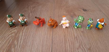 Nekompletné kinder postavičky,