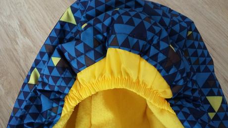 Predám v top stave ako nová zim.bundička v.98, lupilu,98