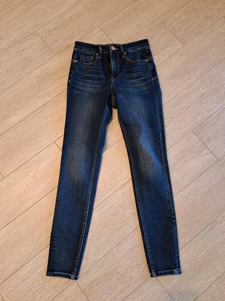 Rifle, stradivarius,32