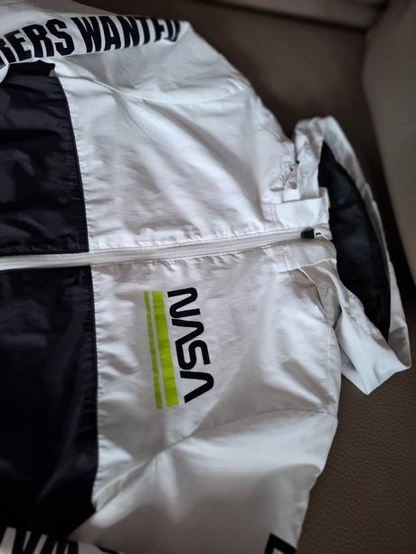 Zateplená bunda, h&m,146