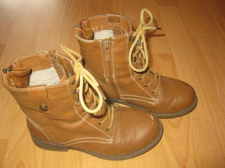Dievčenské topánky, 32