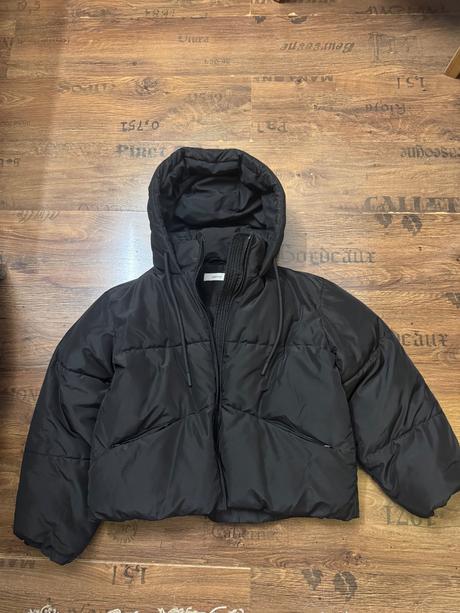 Prešívaná čierna zimná bunda, reserved,s