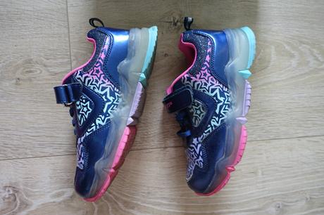 Botasky s hviezdičkami, wink,34