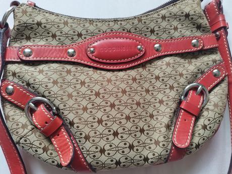 Kabelka coccinelle, coccinelle