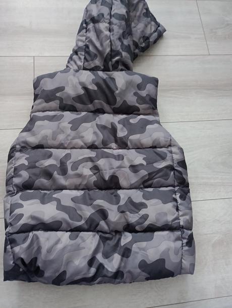 Jesenná vesta, pepco,110