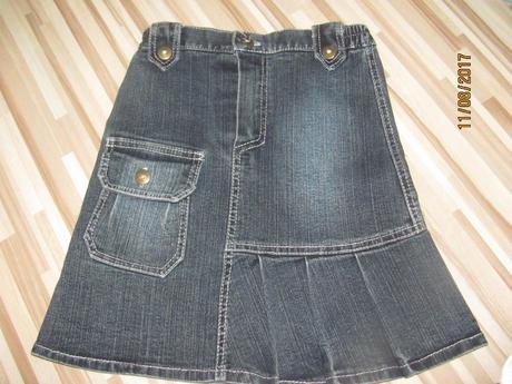 Riflová suknička, 122