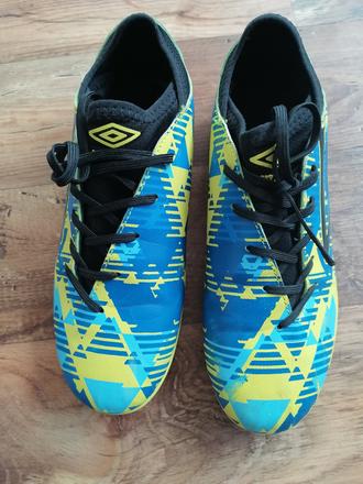 Halovky umbro, umbro,38