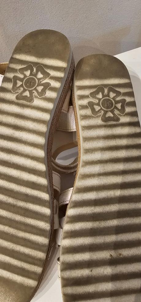 Sandálky č.37, graceland,37