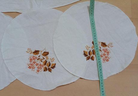 Retro súprava obrus a prestierania, 