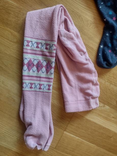 3x pančuchy, lupilu,122