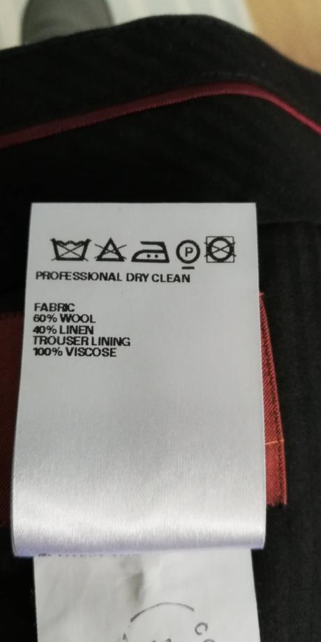 Oblek marks & spencer, 56