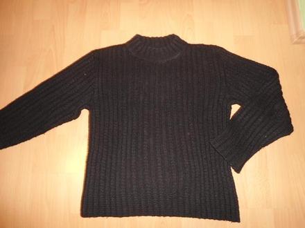 Cierny sveter, 38