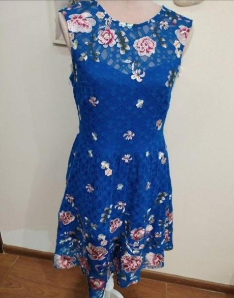 Šaty z vyšivanej krajky, orsay,m