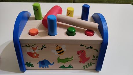Drevená motorická hračka, 
