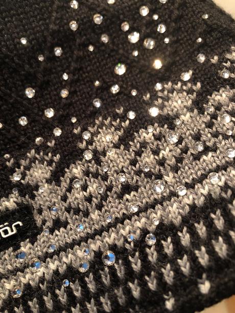 Celenka s aplikáciou swarovski kamienky,