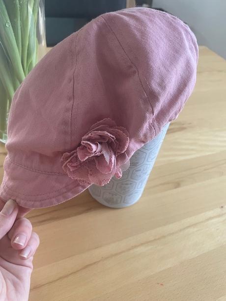 Baretky pre dievčatko 5 rokov benetton a next, benetton,122