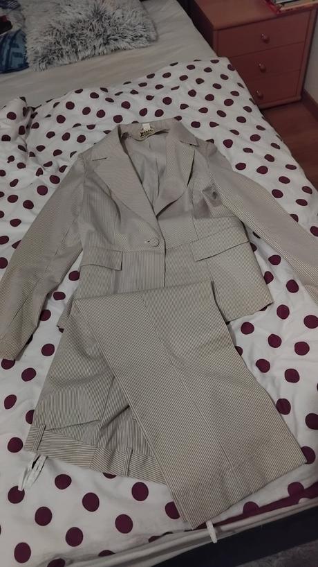 Nohavicový kostým 3/4ťový č.40/l, 40