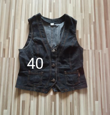 Riflova vesta 40, 40