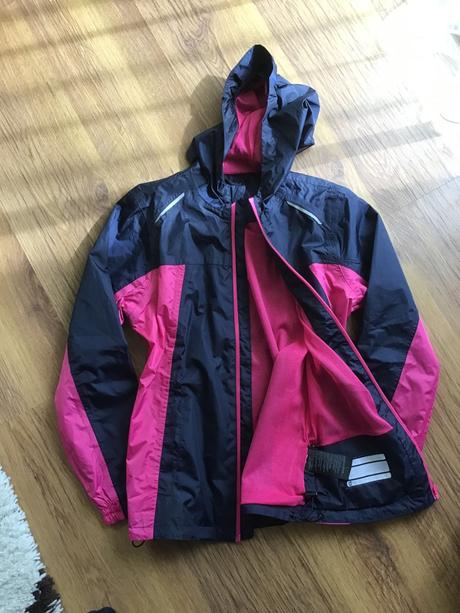 Tenka vetrovka, crivit,146