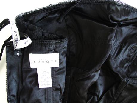 Spoločenské šaty, 38