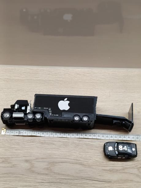 Kamión ,, 84,, autá mcqueen cars, 