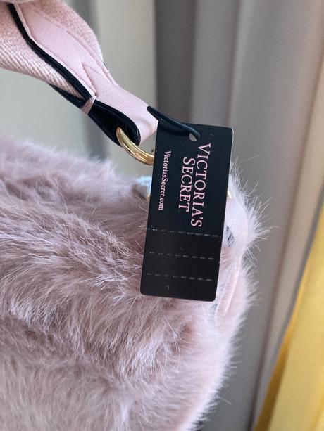 Kabelka crossbody victorias secret plysova, victoria's secret