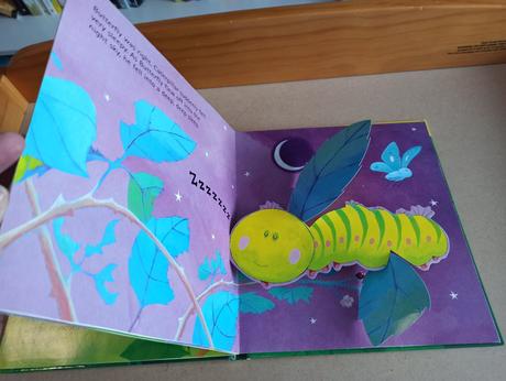 Crunching munching caterpillar pop-up story, 