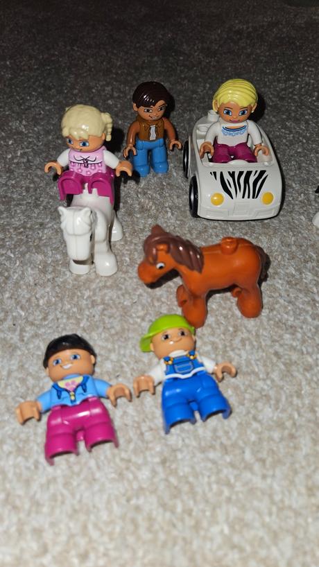 Lego duplo viac ako 120 dielov, zvierata, postavič, 