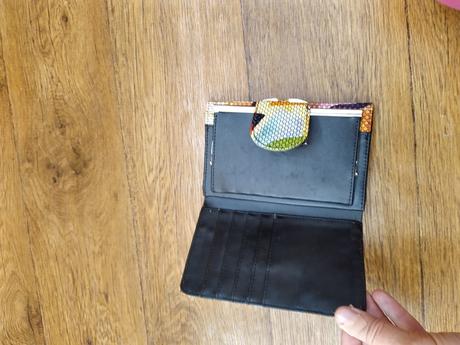 Dámska peňaženka, 