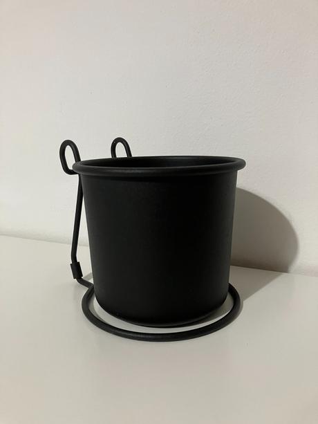 Závesná kuchynská nádoba ikea,
