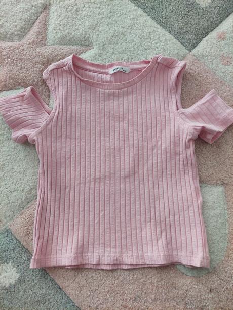 Bledoruzove tricko, reserved,110