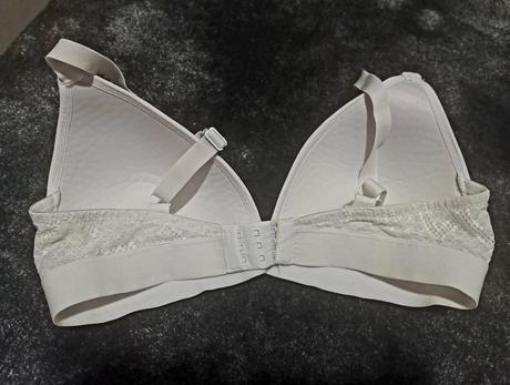 Podprsenka bez kostic vystuzena 75c, esmara,75c