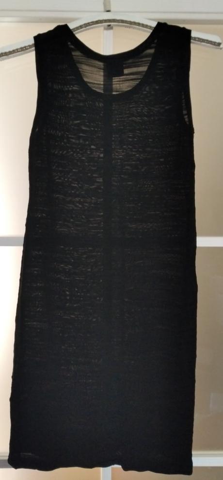 Úzke čierne šaty, xs