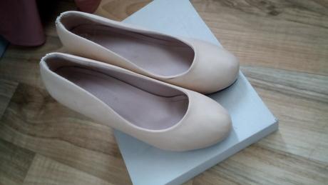 Béžové lodičky, 40