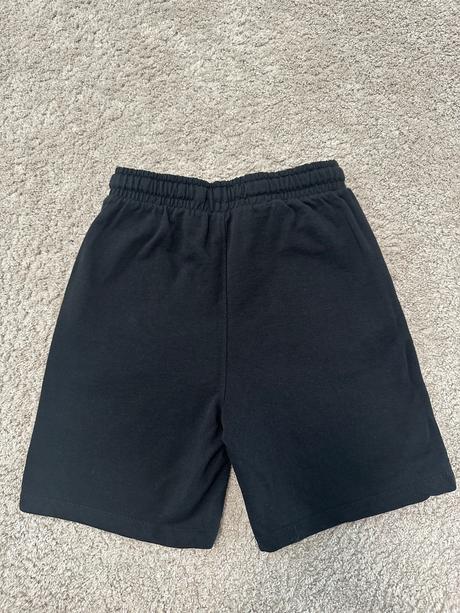 Zara kraťase, zara,140