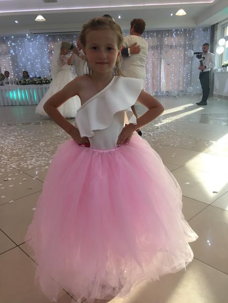 Suknička a volanovy top, 116