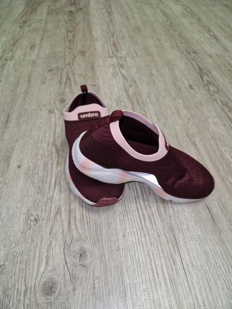 Ľahké topánky, umbro,33