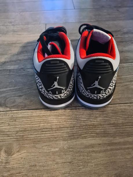 Tenisky nike, air jordan,41