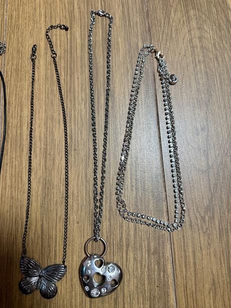 Náhrdelník set 8 ks, 