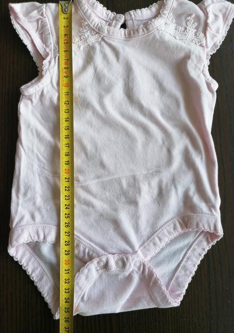 Letné body s volanikom, 74