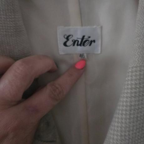 Sako bézove na jesen, 46