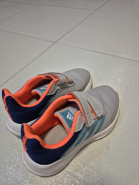 Tenisky, adidas,32