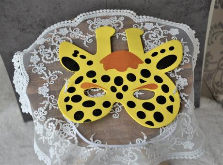 Škraboška na tvár žirafa, 