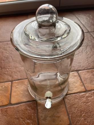 Sklenená nádoba na limonady na party, 