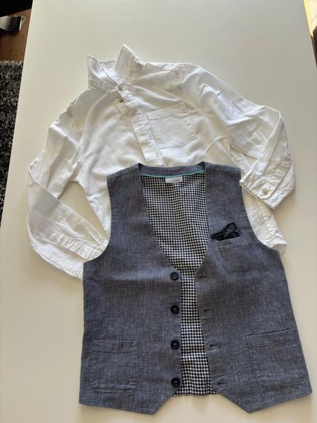 Košeľa a vestička, 128