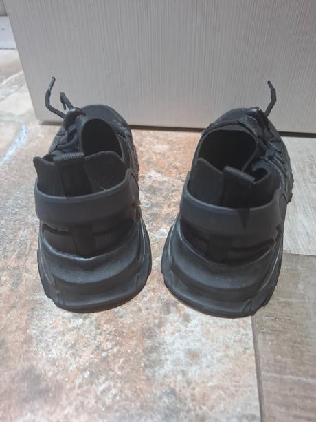 Predám tenisky, sinsay,37