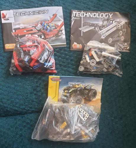 3 skladačky -úplná kopia orig. lega 42089,42032,34, 