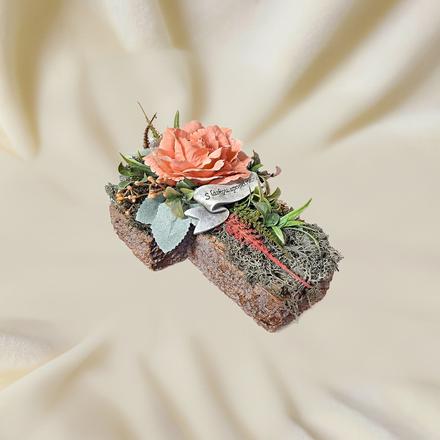 Ikebana na hrob v tvare kríža, 