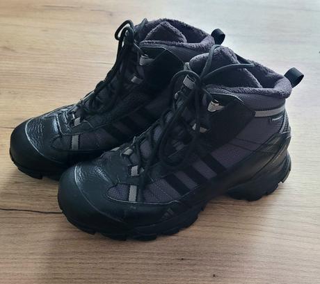 Zimná outdoorová obuv adidas winter hiker, adidas,37