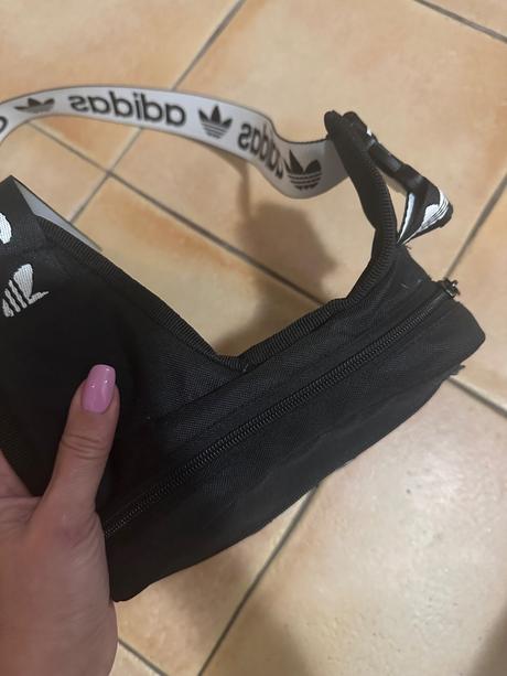 Adidas kabelka, adidas